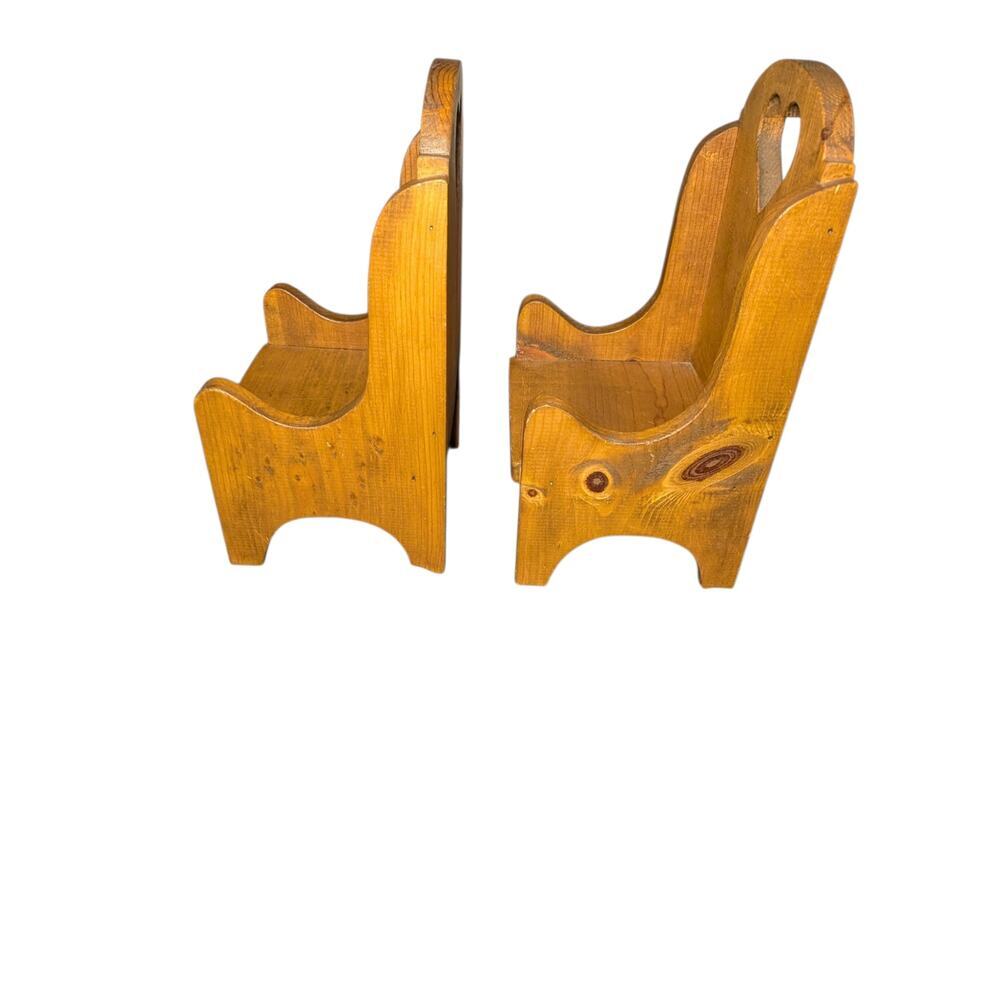 Vintage Country Style Pine Doll Chairs / Bookends with Heart Cutouts - Pair - Picture 5 of 12
